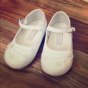 Tip Top Kids size 7. Lightly worn